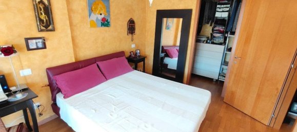 1 bedroom Apartment in Pesaro, Italy No. 304613 7