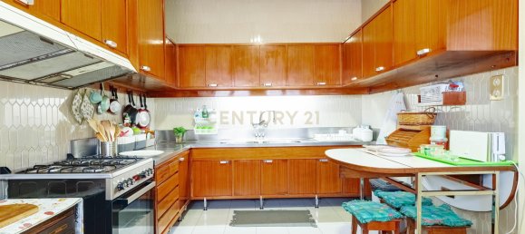 6 bedrooms Villa in Porto, Portugal No. 123557 8