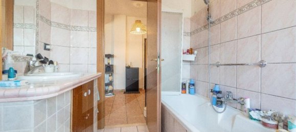 2 bedrooms Apartment in Ciampino, Italy No. 24703 27