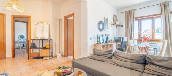 2 bedrooms Apartment in Ciampino, Italy No. 24703 9