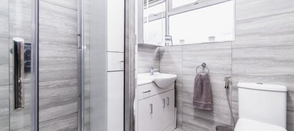 Maisonette de 2 dormitorios en Croydon, United Kingdom No. 8150 8