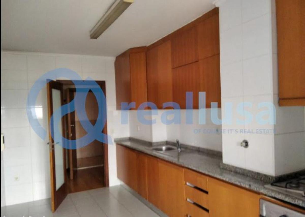 2 bedrooms Apartment in Porto, Portugal No. 3969