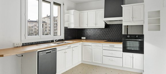 4 bedrooms Apartment in Nantes, France No. 360529 10