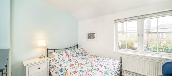 2 bedrooms House in London, United Kingdom No. 12929 5