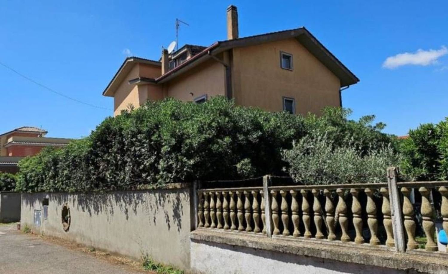 3-salle Appartement à Rome, Italy No. 222783