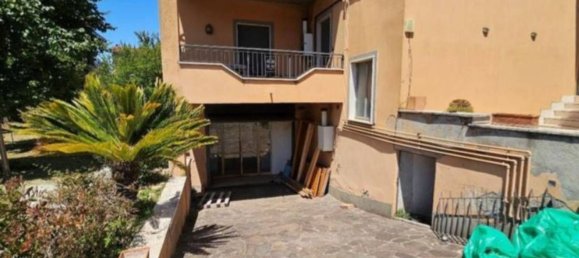 3-salle Appartement à Rome, Italy No. 222783 10