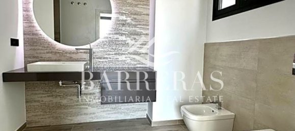 4 غرف نوم فيلا في Adeje, Spain رقم 89417 25