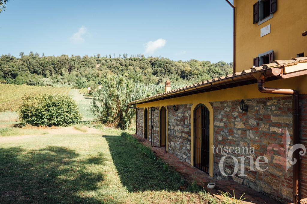 6 bedrooms House in Casciana Terme Lari, Italy No. 238606