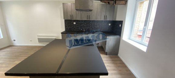 3 Schlafzimmer Stadthaus in Saint-Pol-sur-Ternoise, France, Nr. 94876 2