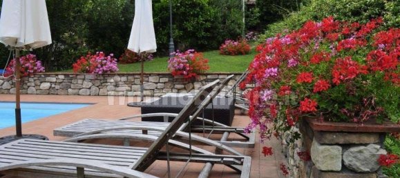 Apartamento de 3 dormitorios en Pietrasanta, Italy No. 308614 25