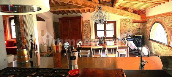 Apartamento de 3 dormitorios en Pietrasanta, Italy No. 308614 8