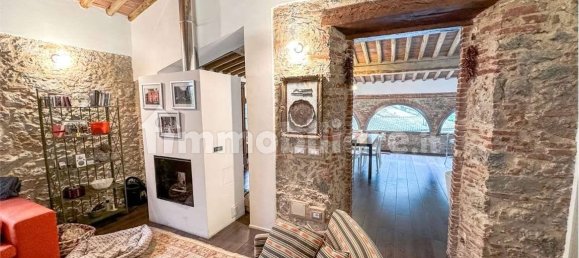 Apartamento de 3 dormitorios en Pietrasanta, Italy No. 308614 11