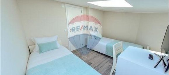 683m² Building in Nazare, Portugal No. 82187 33