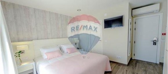 683m² Building in Nazare, Portugal No. 82187 18