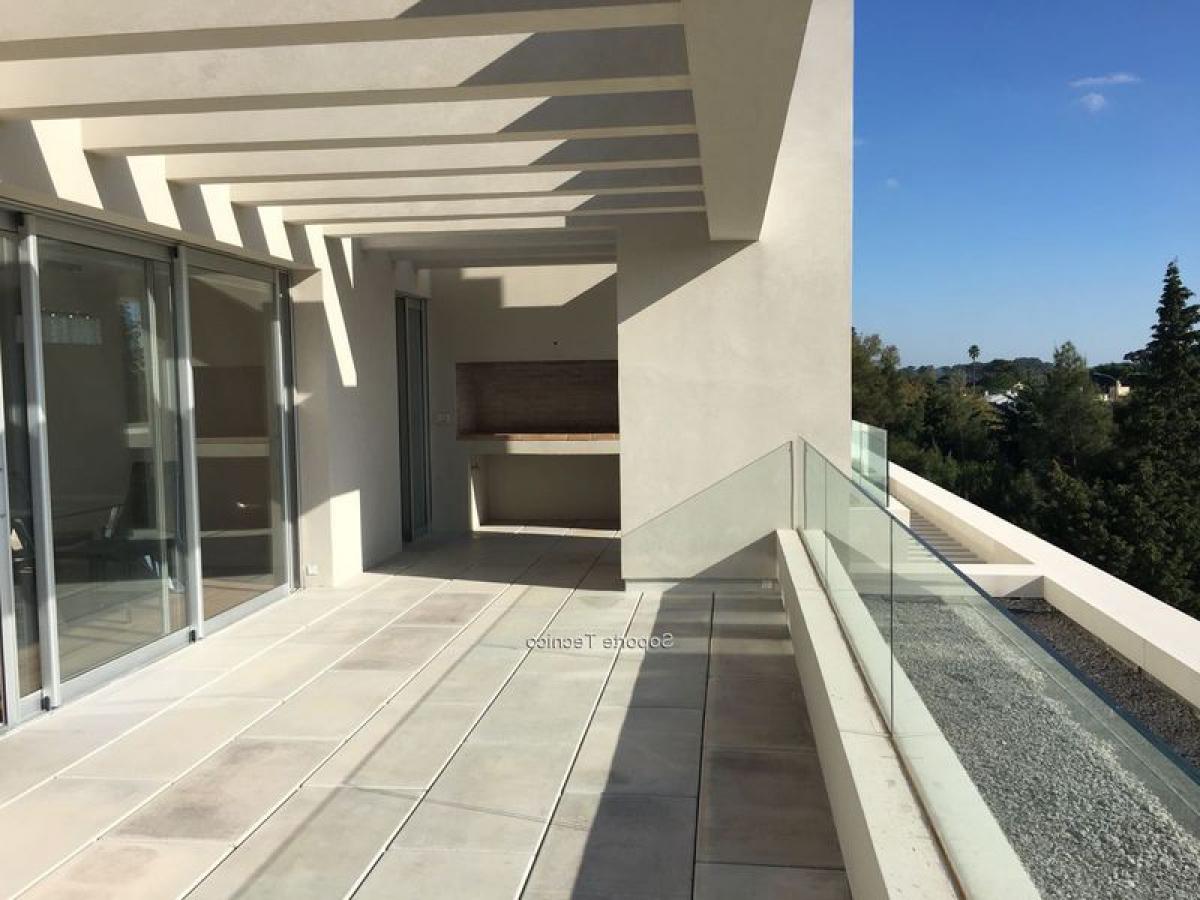 3 bedrooms Apartment in Montevideo, Uruguay No. 12556