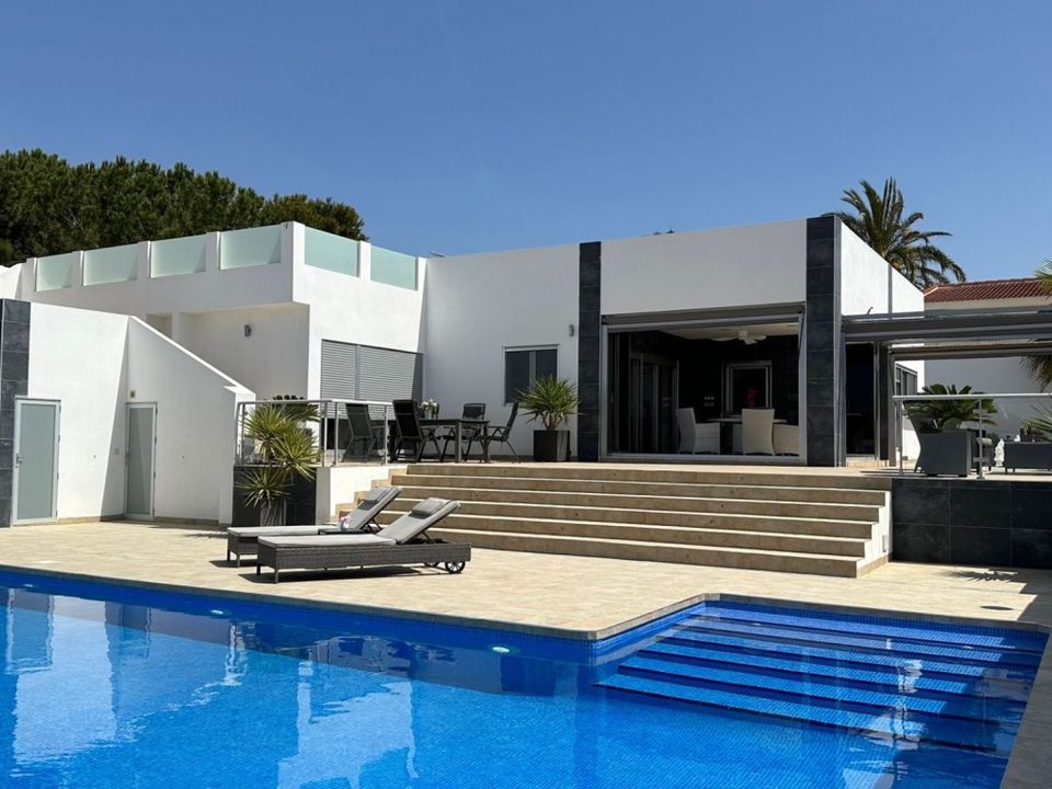 4 chambres Villa à Ciudad Quesada, Spain No. 183586