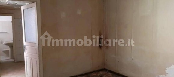 2 bedrooms House in Belpasso, Italy No. 275652 8