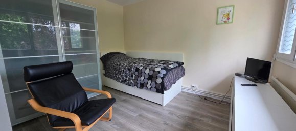 Estudio en Armentieres, France No. 320647 5