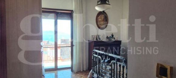 Apartamento T2 em Torre Annunziata, Italy N.º 341280 22