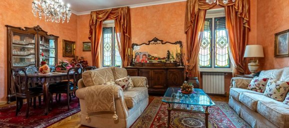 6 rooms Apartment in Turin, Italy No. 27053 9