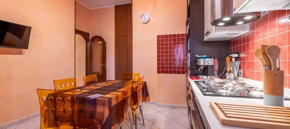 6 rooms Apartment in Turin, Italy No. 27053 21