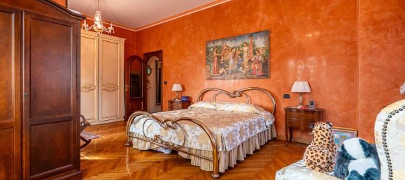 6 rooms Apartment in Turin, Italy No. 27053 26