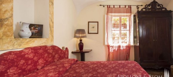 Villa de 8 dormitorios en Siena, Italy No. 1888 30