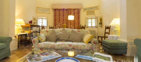 Villa de 8 dormitorios en Siena, Italy No. 1888 9