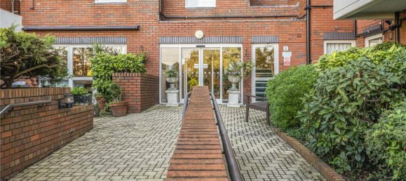 1 bedroom Apartment in London, United Kingdom No. 5388 14