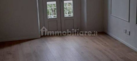 Apartamento de 2 dormitorios en Turin, Italy No. 370483 26