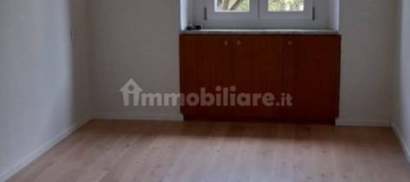Apartamento de 2 dormitorios en Turin, Italy No. 370483 24