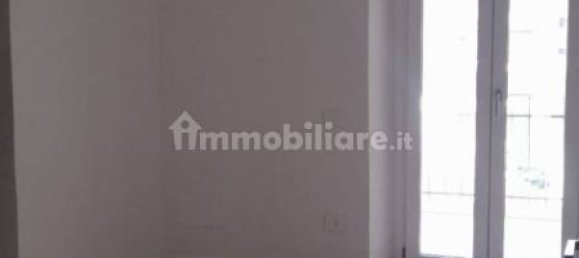 Apartamento de 2 dormitorios en Turin, Italy No. 370483 22