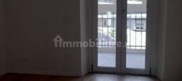 Apartamento de 2 dormitorios en Turin, Italy No. 370483 13