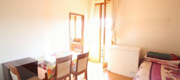 3 rooms Apartment in Bologna, Italy No. 27516 11