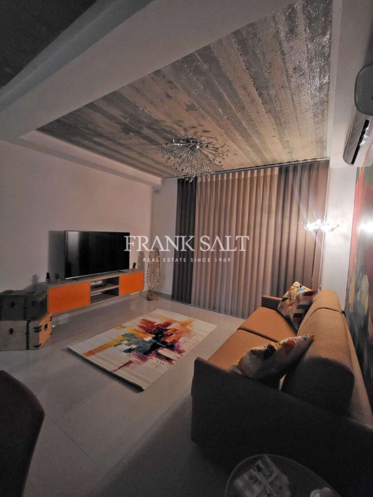 Apartamento T1 em Gzira, Malta N.º 7606