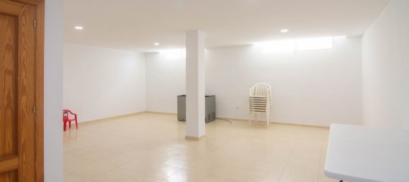 4 bedrooms Villa in Benidorm, Spain No. 5417 16