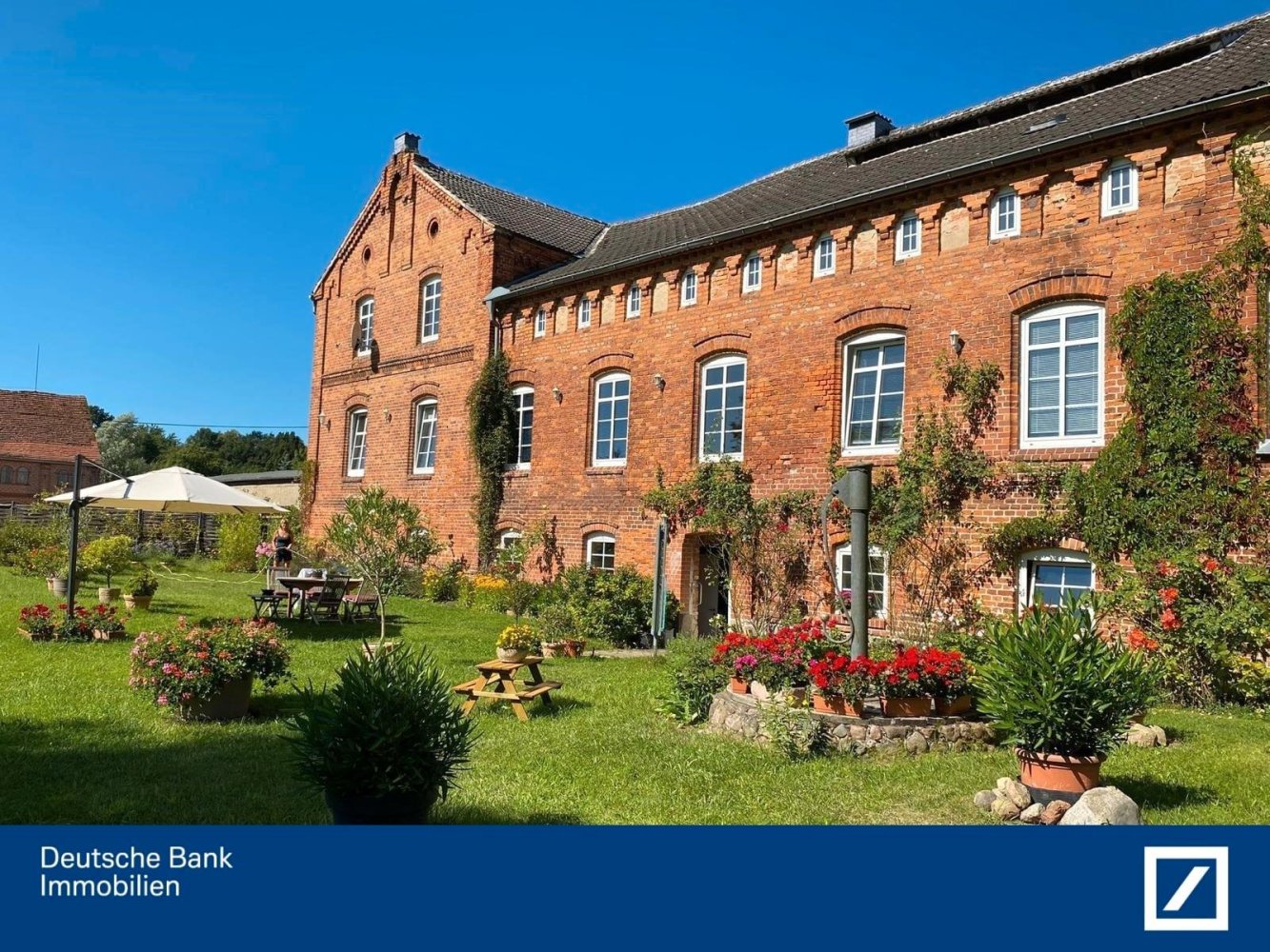 Casa de 9 divisões em Mecklenburgische Seenplatte, Germany N.º 135747