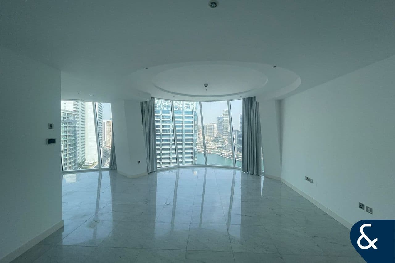 Apartamento de 2 dormitorios en Business Bay, UAE No. 120891