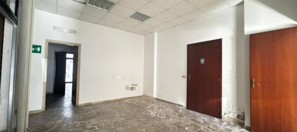 Oficina en Sant'Agata di Militello, Italy 100 m² No. 301176 2