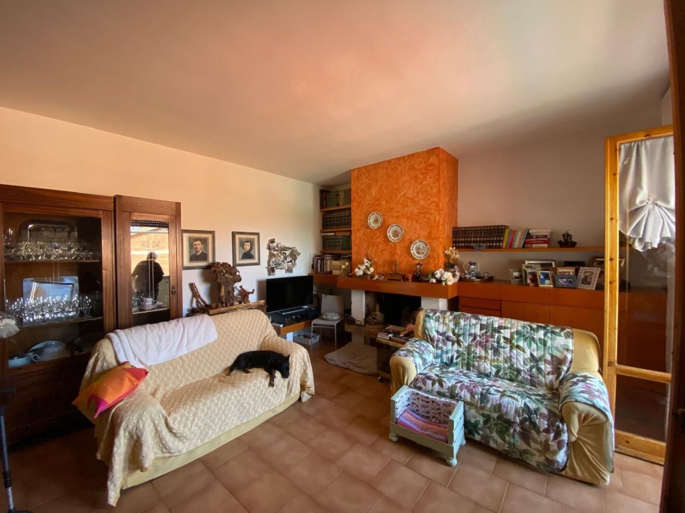 4 bedrooms Apartment in Castagneto Carducci, Italy No. 345677