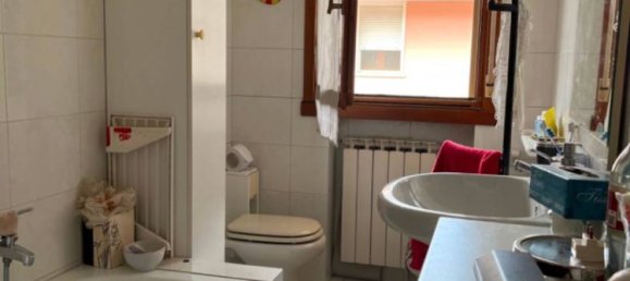 3 bedrooms Apartment in Padua, Italy No. 261932 16