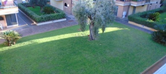 2 bedrooms Apartment in Martinsicuro, Italy No. 344340 8