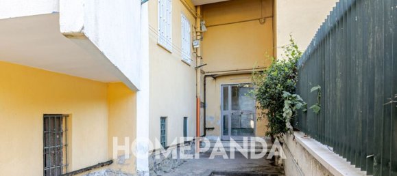 4 bedrooms Apartment in Naples, Italy No. 346127 18