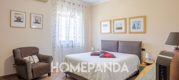 4 bedrooms Apartment in Naples, Italy No. 346127 10