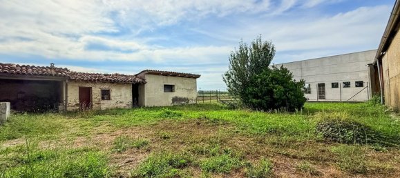 10 rooms House in Rivarolo del Re ed Uniti, Italy No. 306892 4