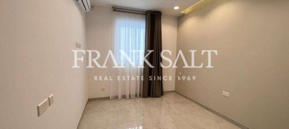 3 bedrooms Maisonette in Qormi, Malta No. 4579 14