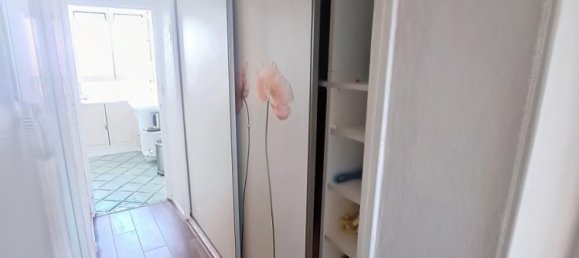 4 bedrooms Apartment in Reims, France No. 273977 17