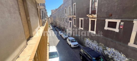 Apartamento de 4 dormitorios en Catania, Italy No. 325536 15