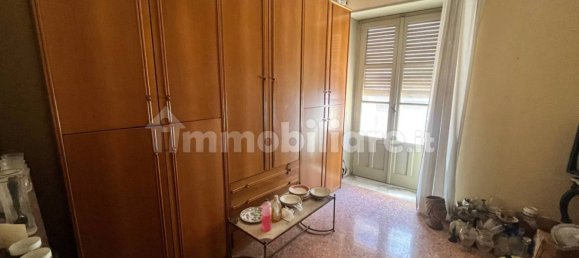Apartamento de 4 dormitorios en Catania, Italy No. 325536 8