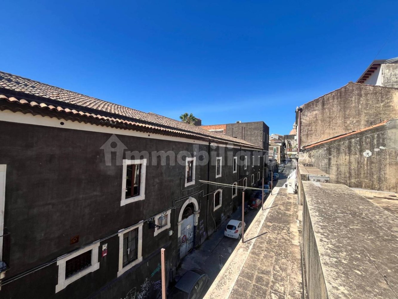 Apartamento de 4 dormitorios en Catania, Italy No. 325536